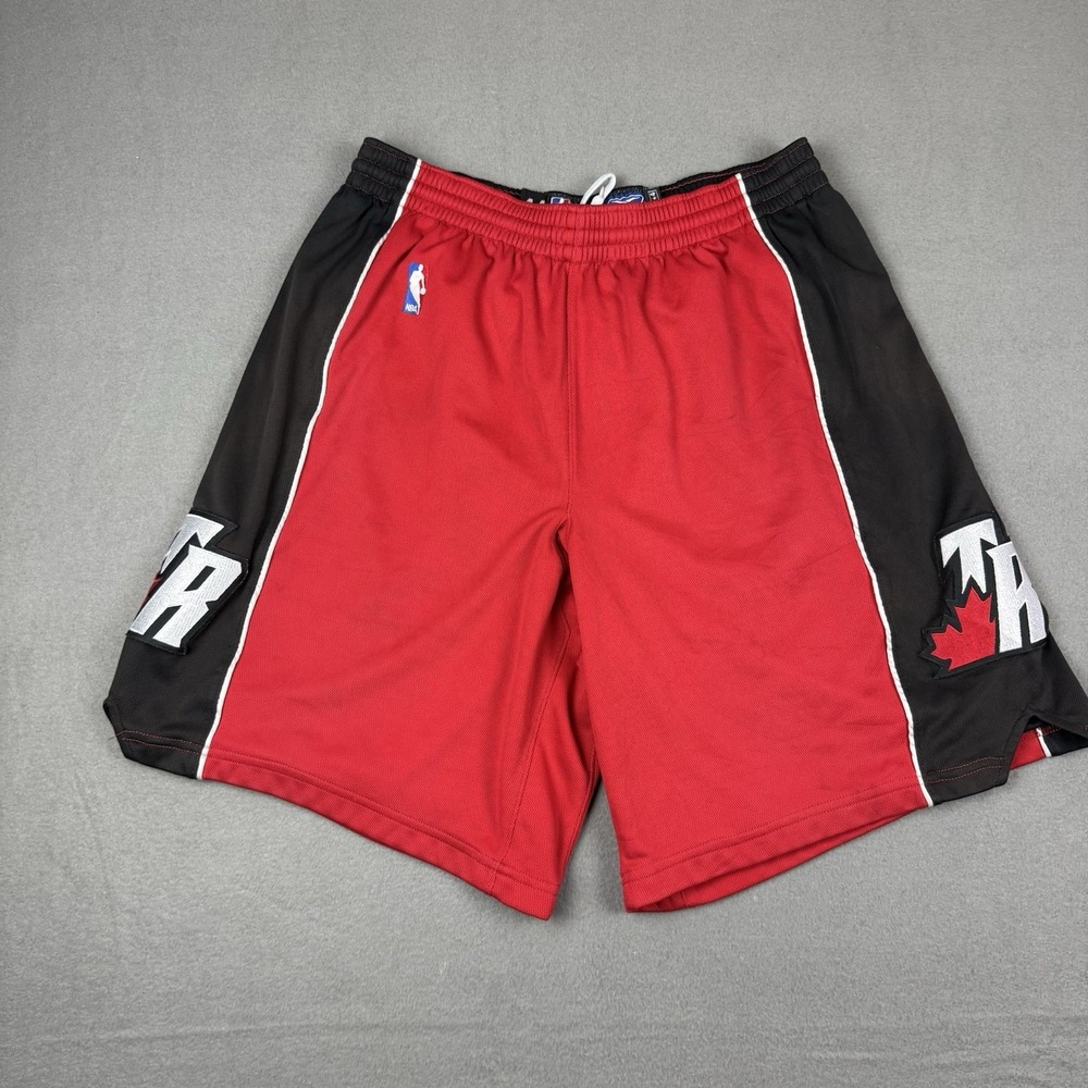Rare 07 REEBOK Toronto Raptors Team Apparel Basketball Shorts Sz 44 +4 Length